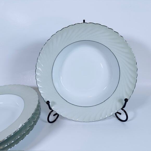 Royal Tettau South Wind Grey Green Rim Soup Bowl Gray/Green Border Swirled VTG - Picture 11 of 12